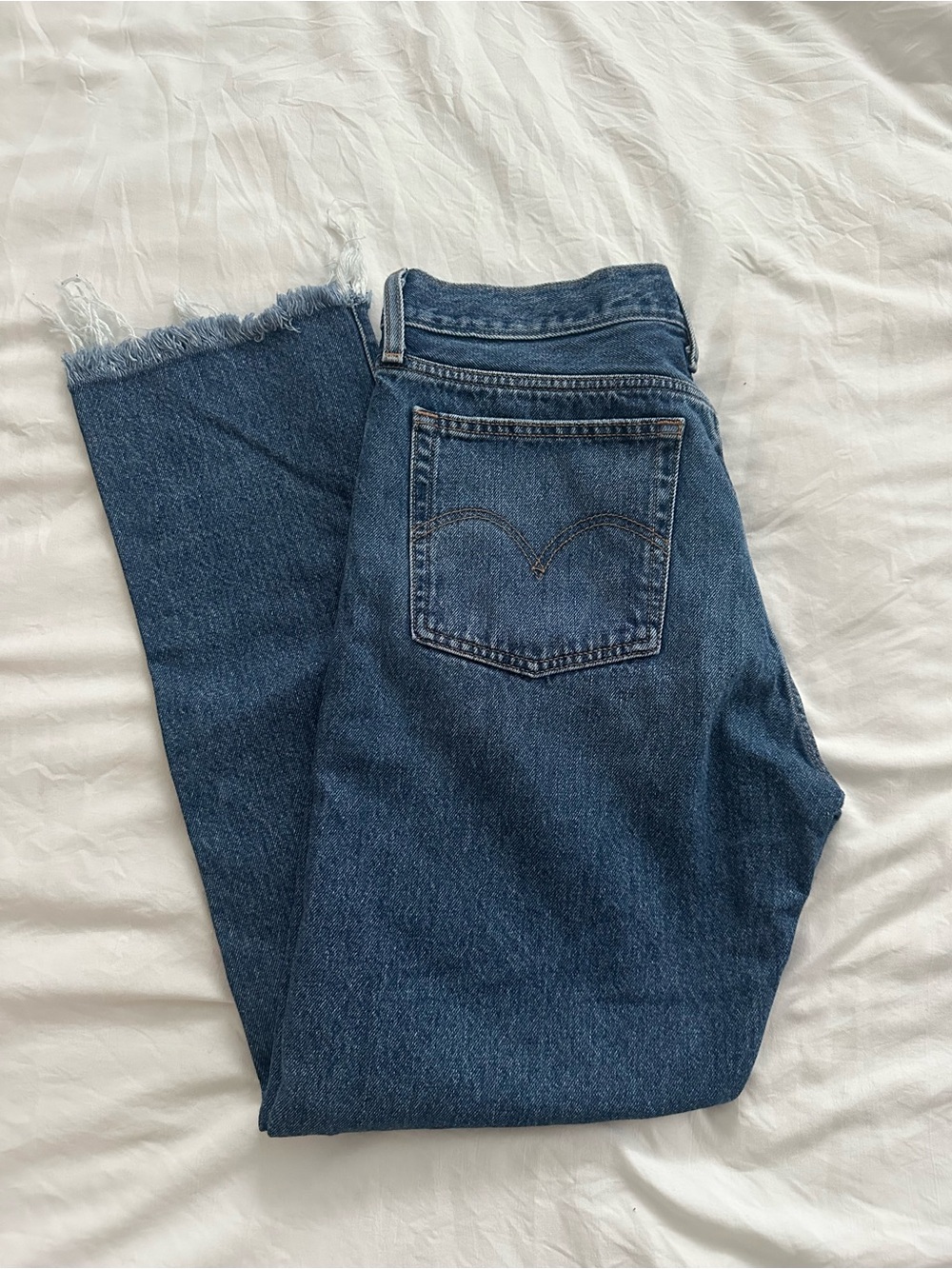 Levi’s premium wedgie straight size 30